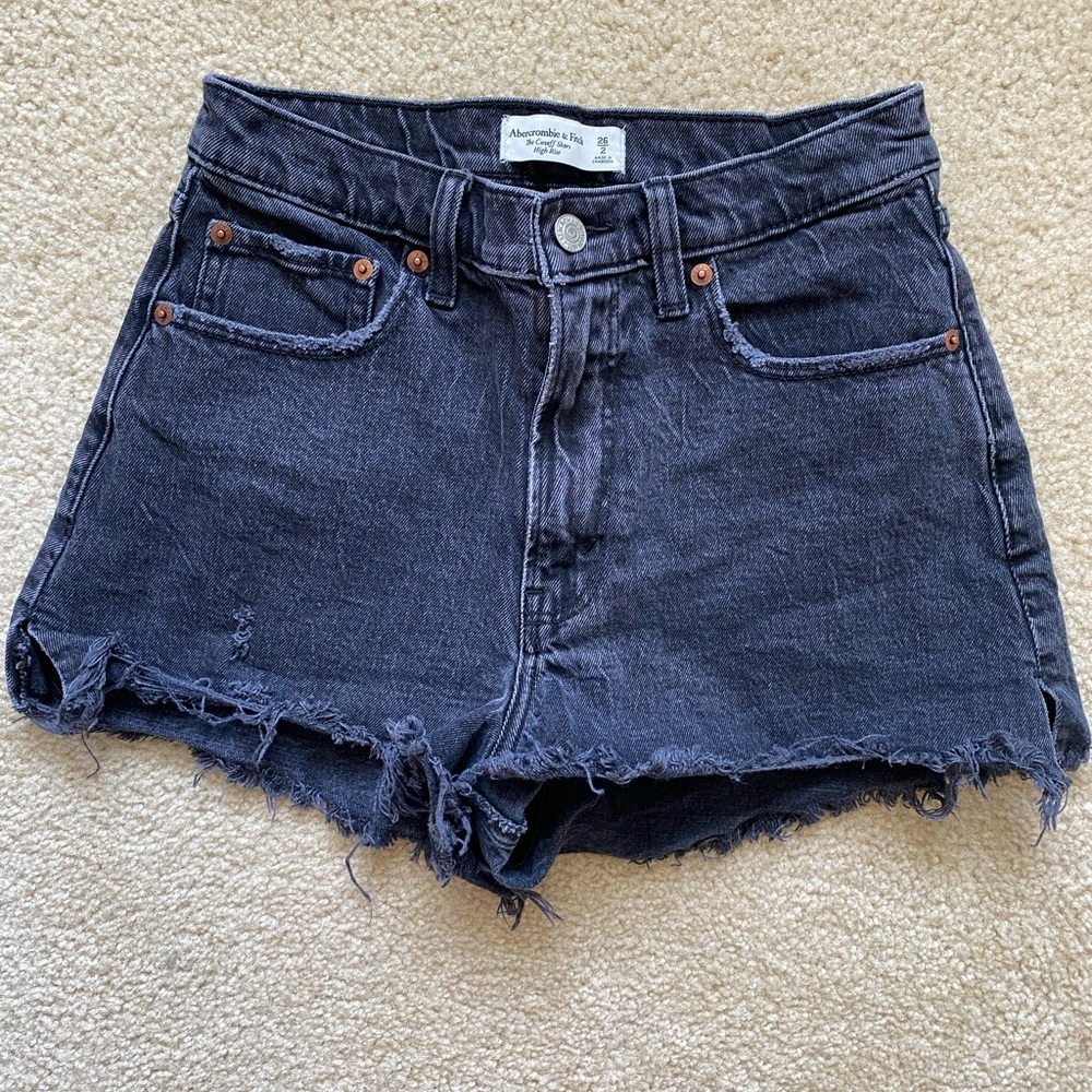 size 2, Abercrombie high rise shorts